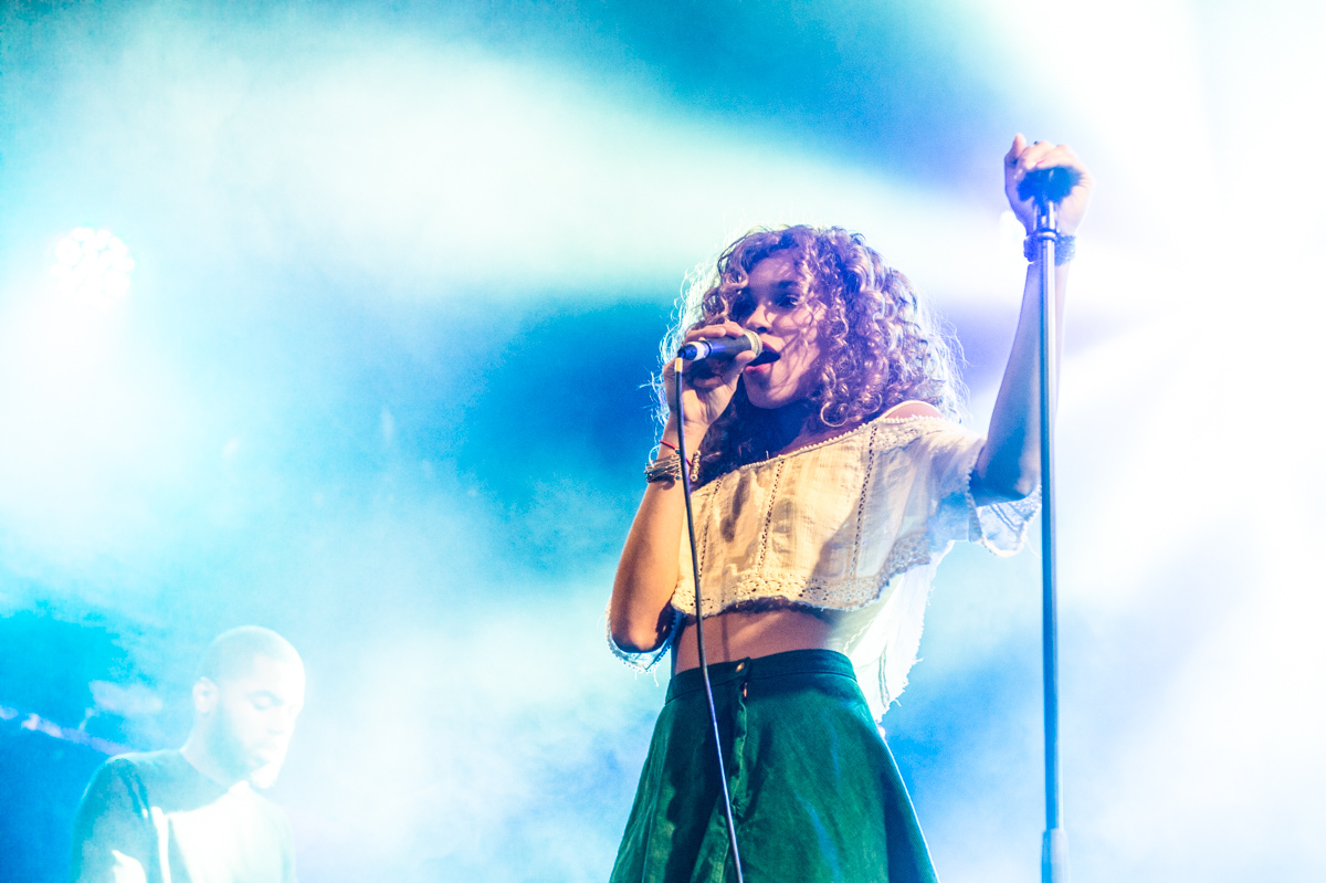 FOXES IZZY BIZU 271015 HEAVEN DAH DAH7554