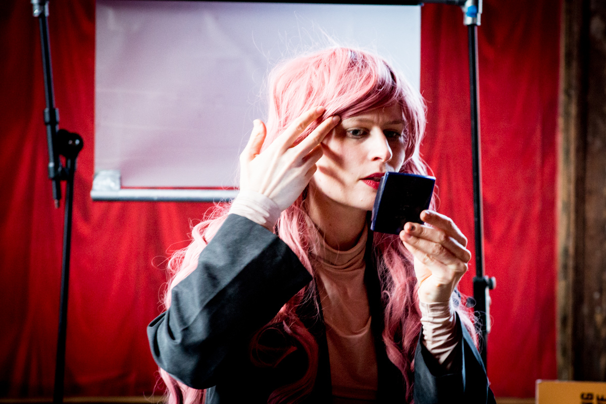 Jenny Hval Gullivers Manchester 11 June 2015 Mike Hughes 18
