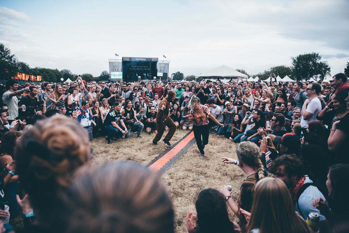 Dan Deacon Landmark Festival DC 09272015 Erika Reinsel 10
