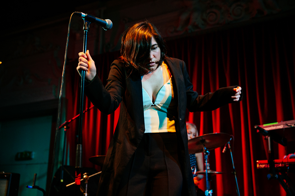 Little may bushhall1015 bc11