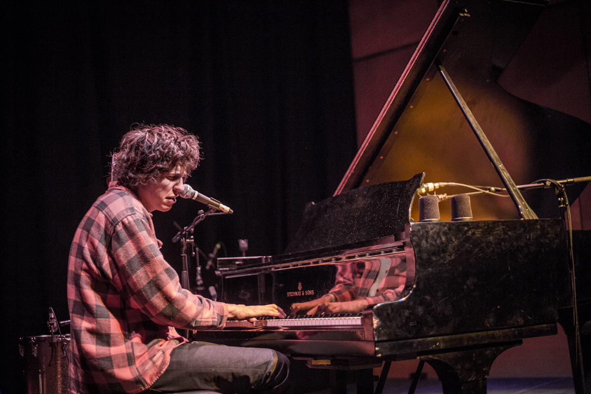 Tobiasjessojr staganddagger cca 030515 matthewmcandrew 004