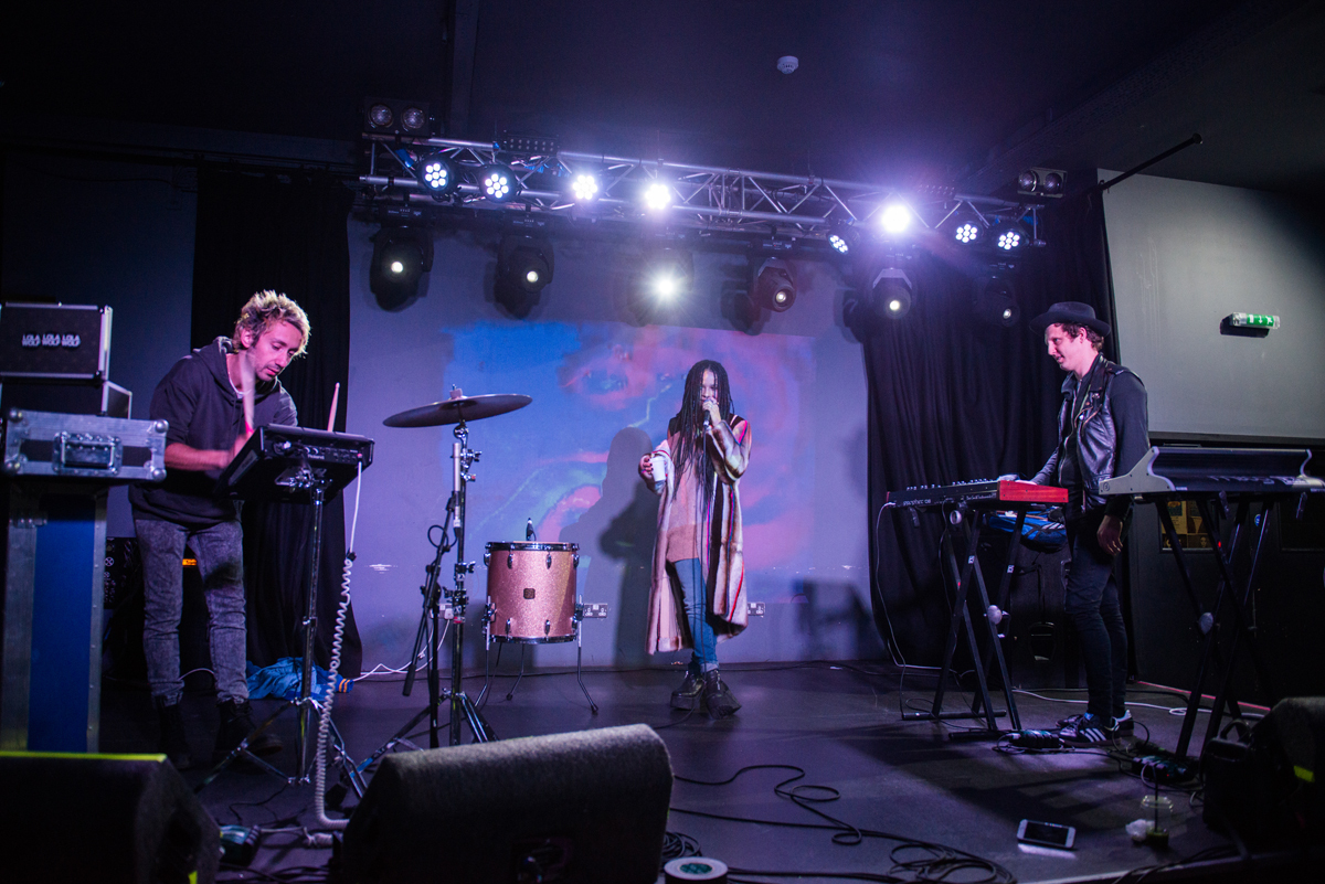 BTS Lolawolf 170215 Oslo Gaelle Beri 02