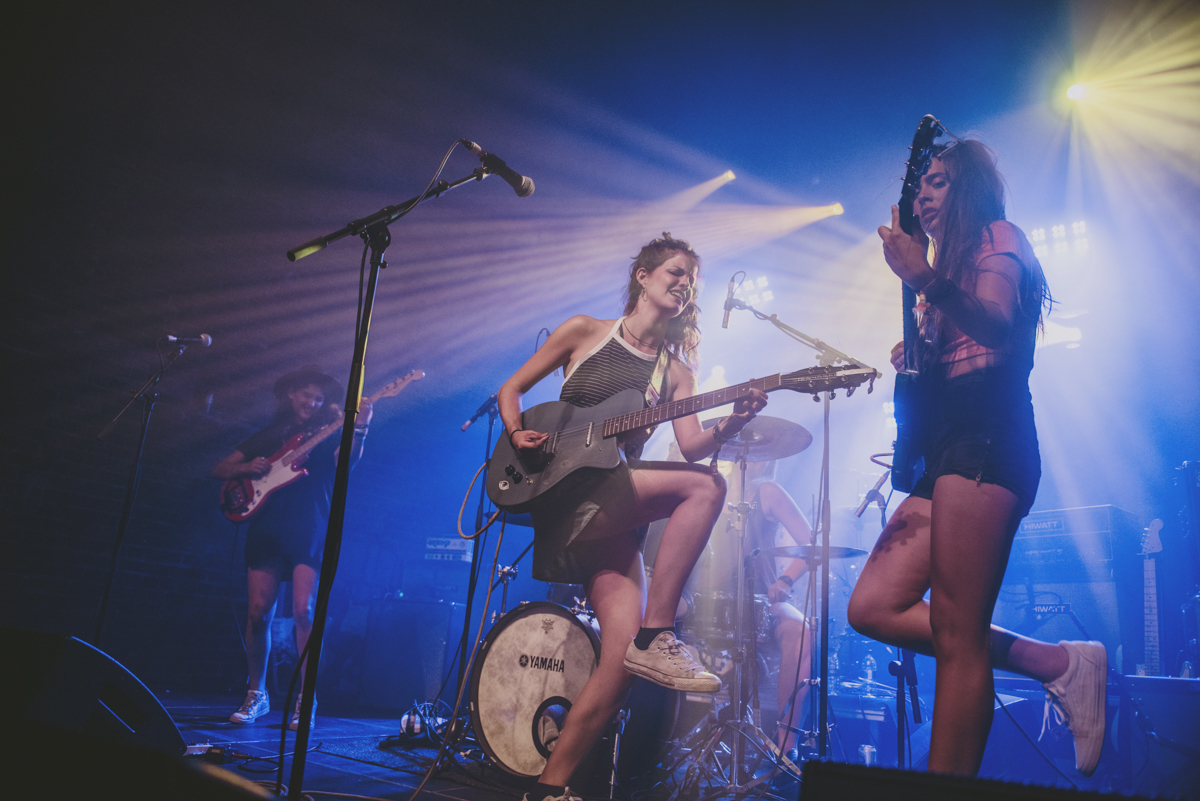 Hinds Village Underground London 230715 Laura Harvey 08