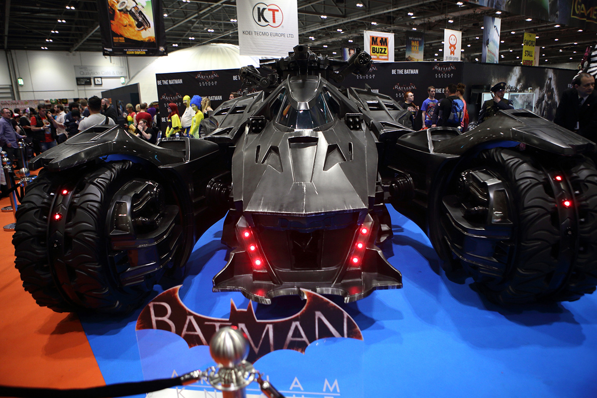 Comic con26 batmobile