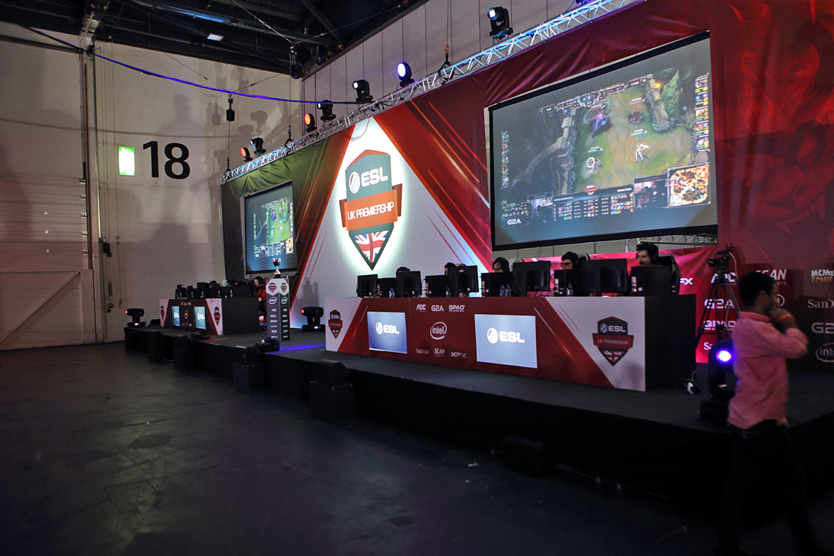 Comic con8 pick a winner