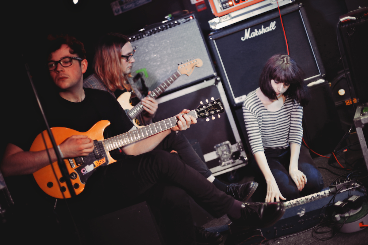 Menace Beach Sebright Arms London 290115 Sara Amroussi Gilissen 2