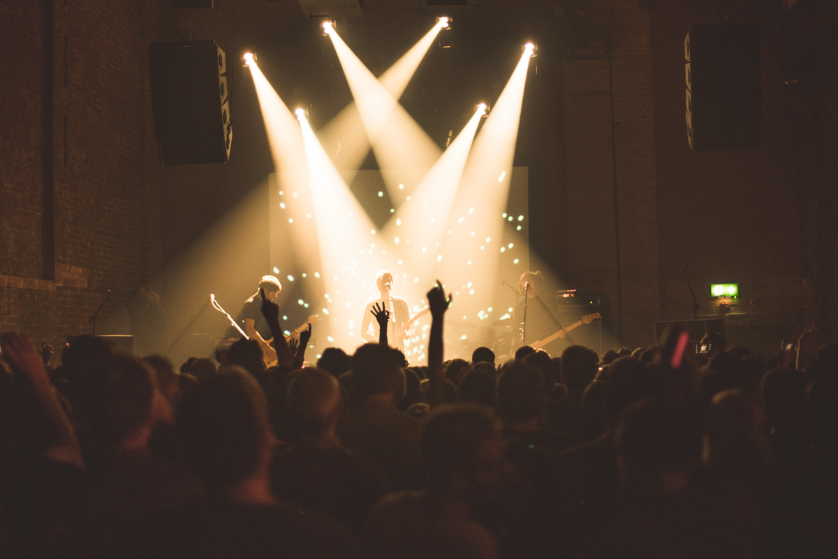 Mew Village Underground 151215 Laura Harvey 55