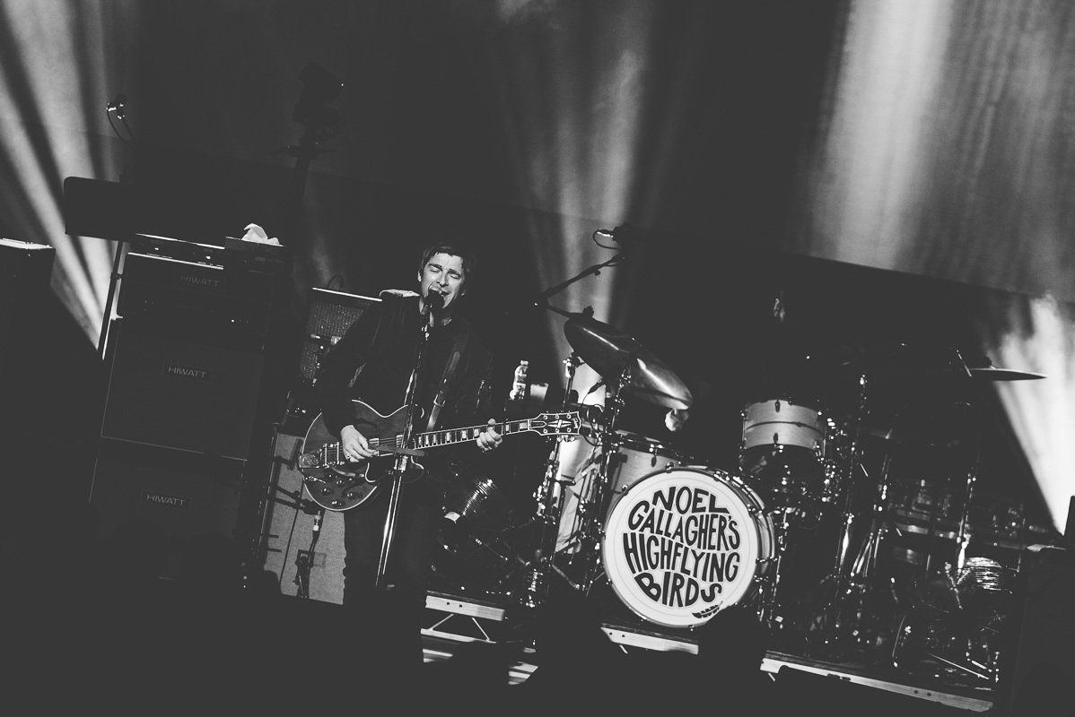 Noel Gallagher Merriam Theater Philadelphia 060315 Erika Reinsel 03