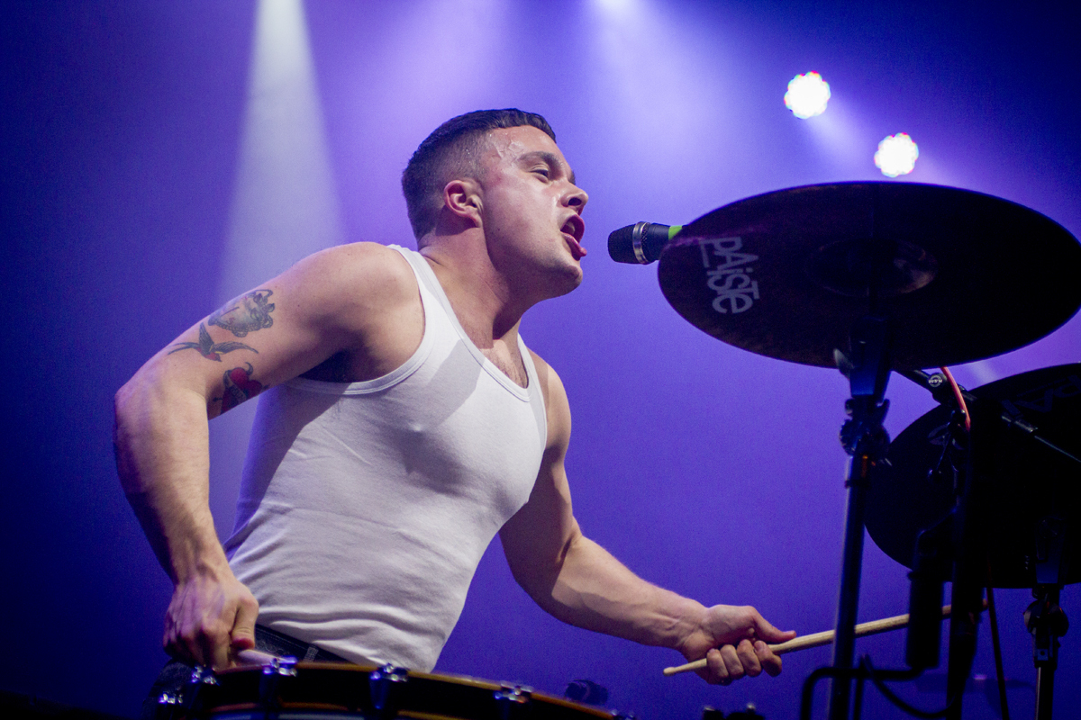 Slaves nmeawardstour o2abc 220215 matthewmcandrew 004