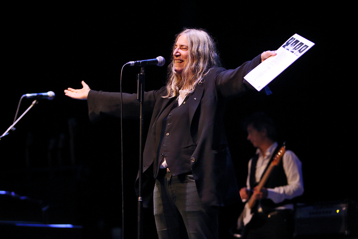 Patti smith roundhouse1015 bc01