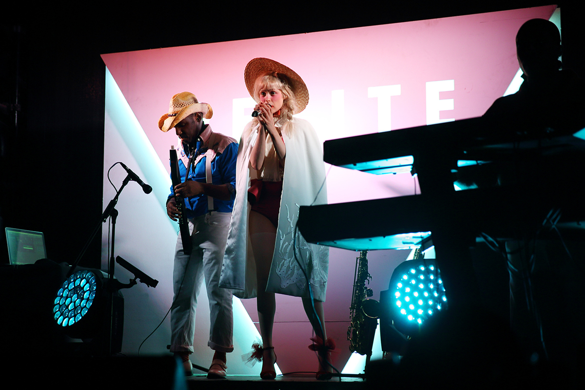 Petite meller heaven151015 bc12