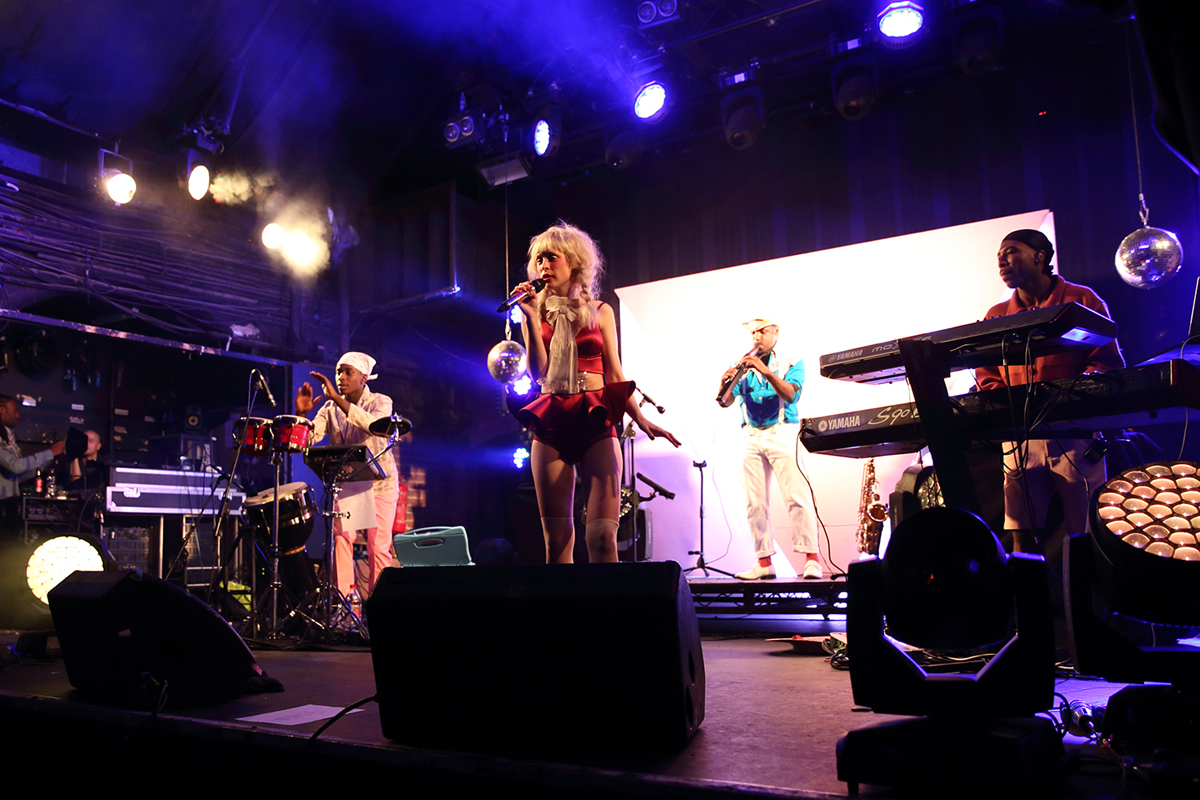 Petite meller heaven151015 bc15