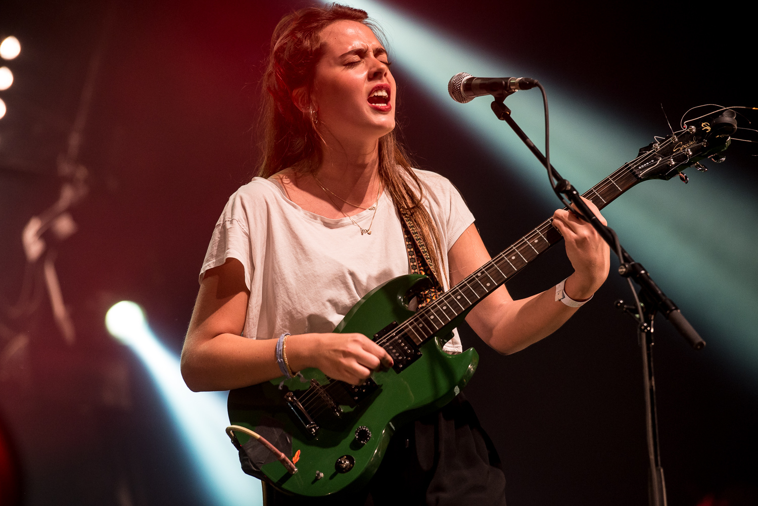 02 Hinds perform at the Pitchfork Music Festival in Paris France