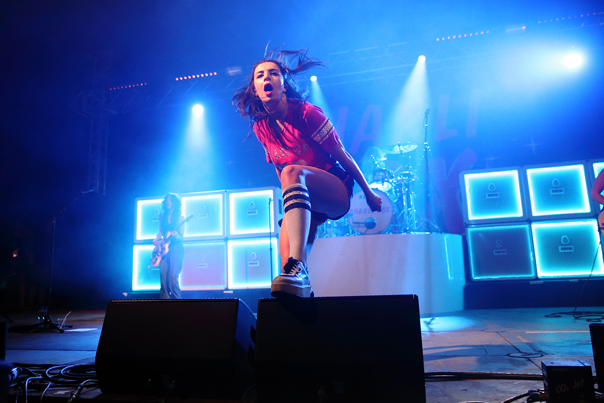 Charli xcx reading15 bc