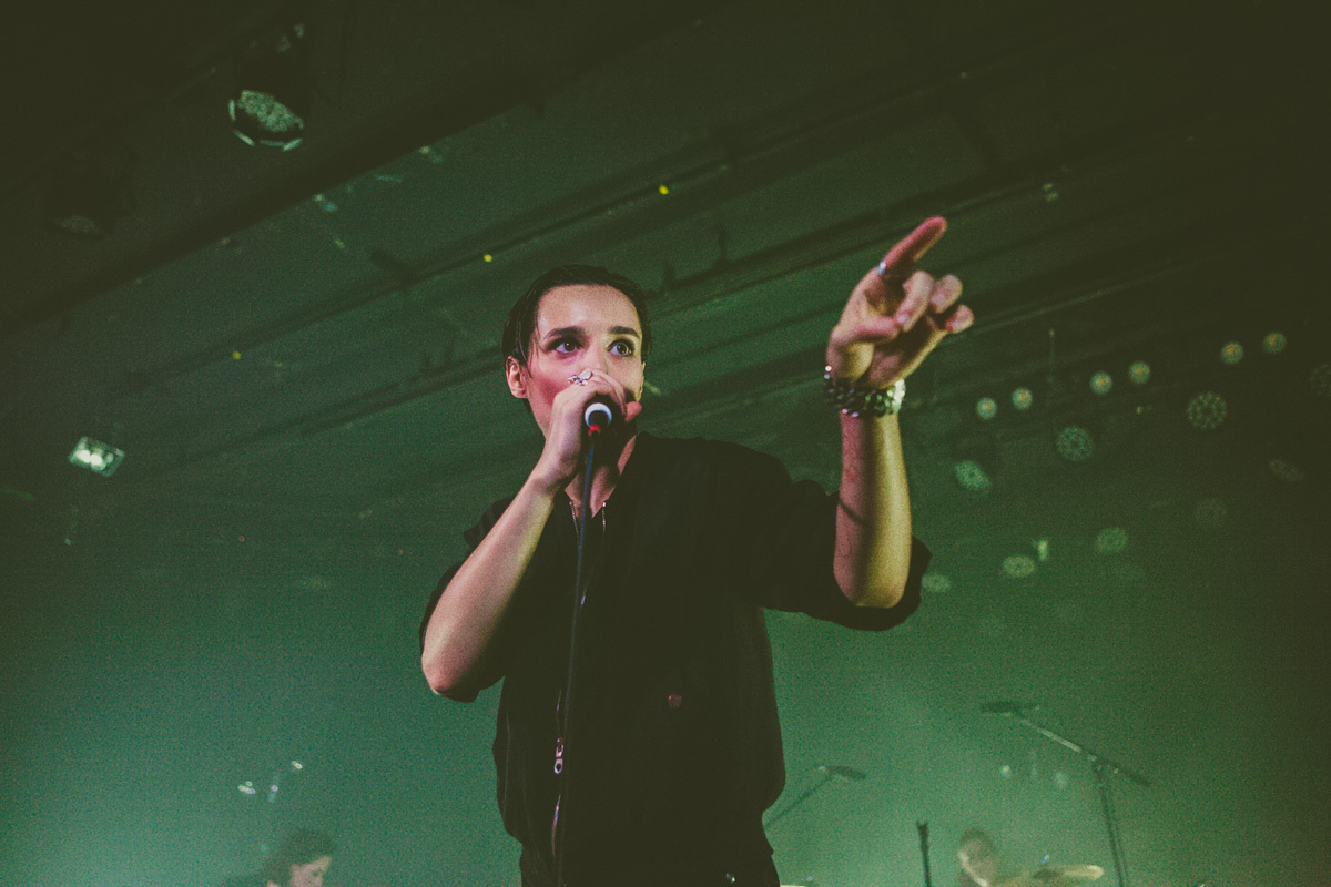 Savages theroxytheatre losangeles rozetterago 16