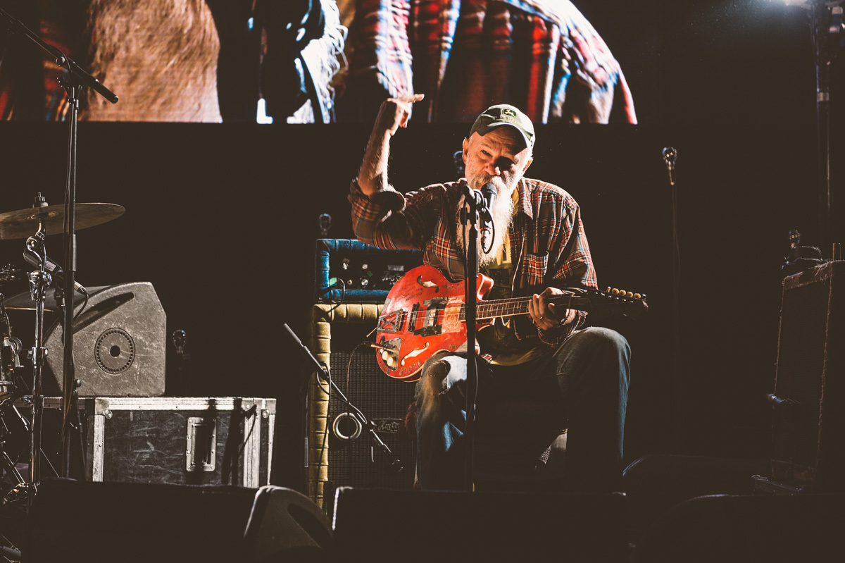 SEASICKSTEVEDAHHAMMERSMITHAPOLLO14052015 2164