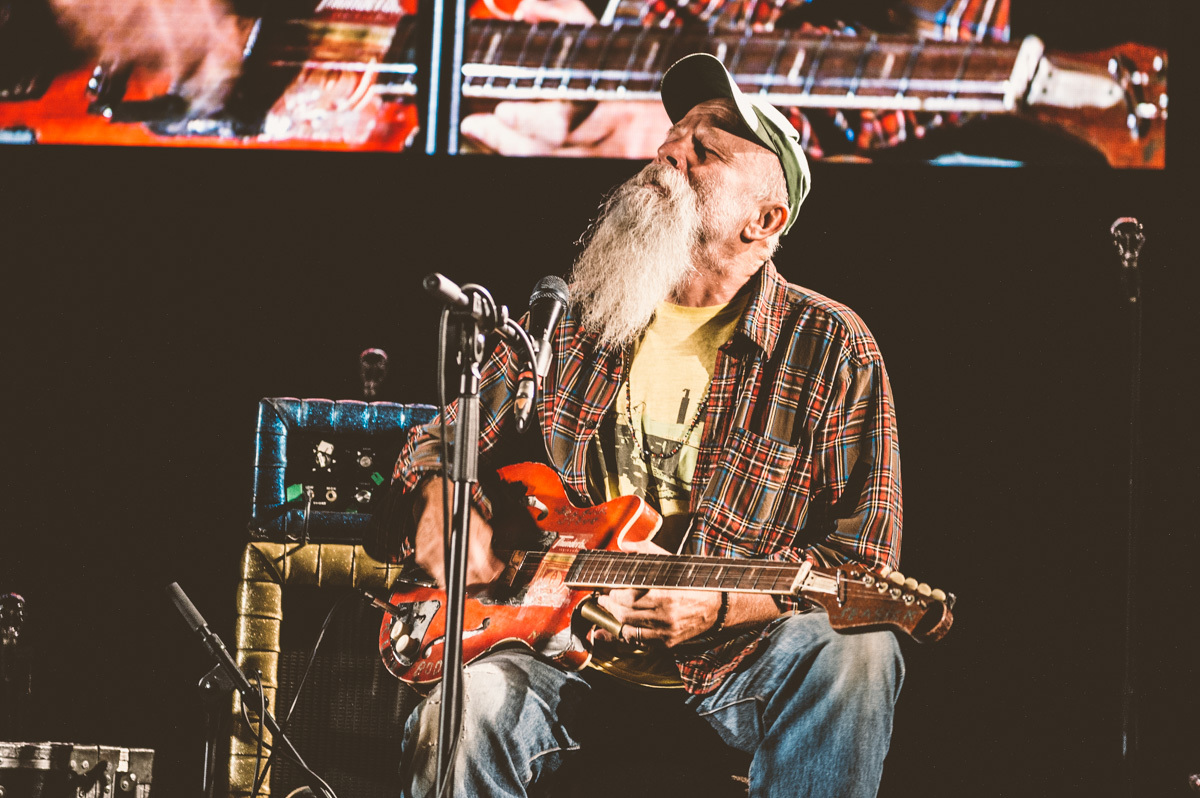 SEASICKSTEVEDAHHAMMERSMITHAPOLLO14052015 2227