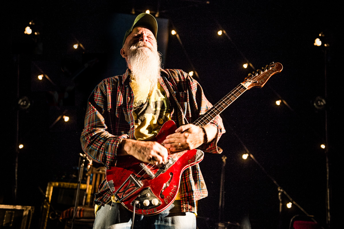 SEASICKSTEVEDAHHAMMERSMITHAPOLLO14052015