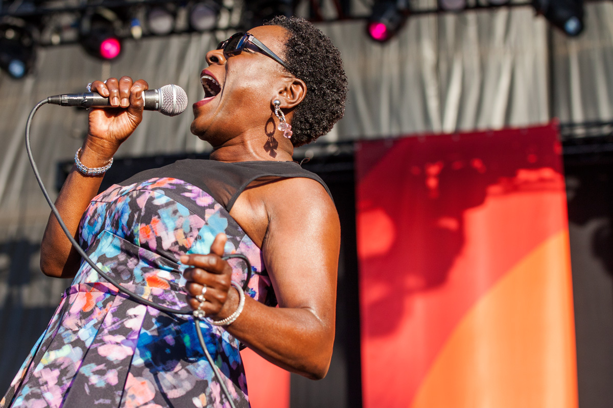 Sharonjones austin360 71215 andypareti 2