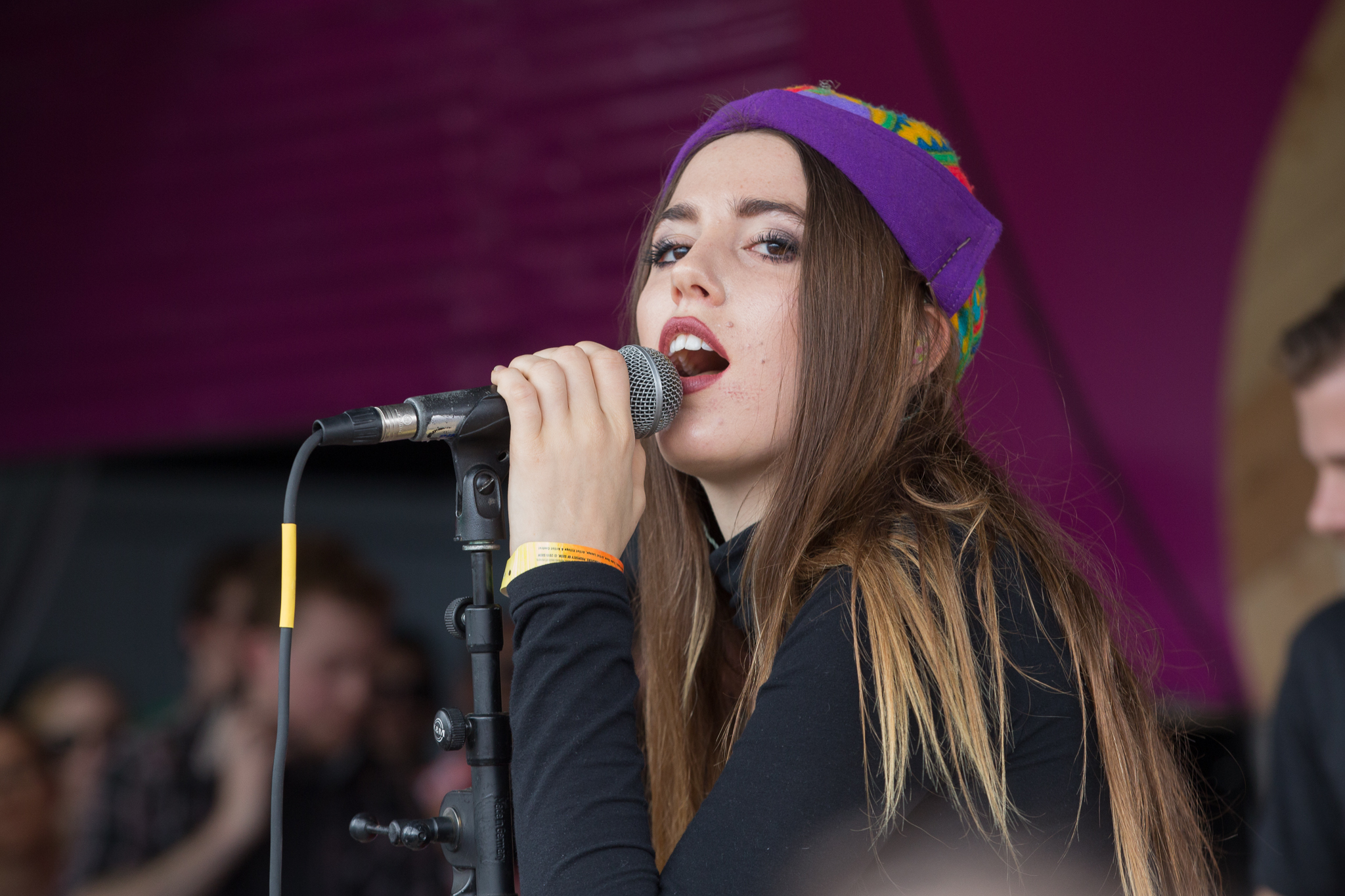RYNWEAVER9 V6 A8014