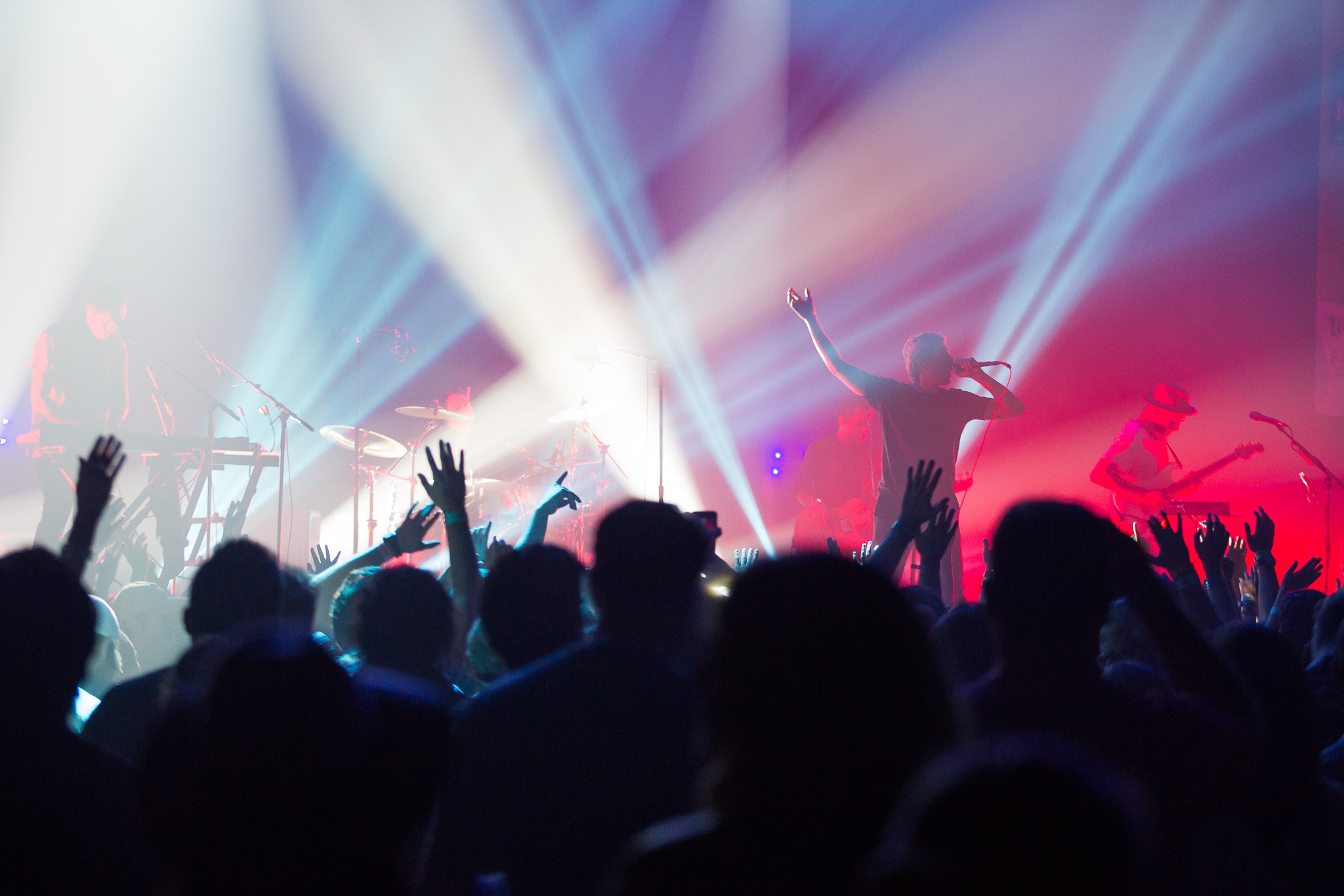 AWOLNATION9 V6 A3382