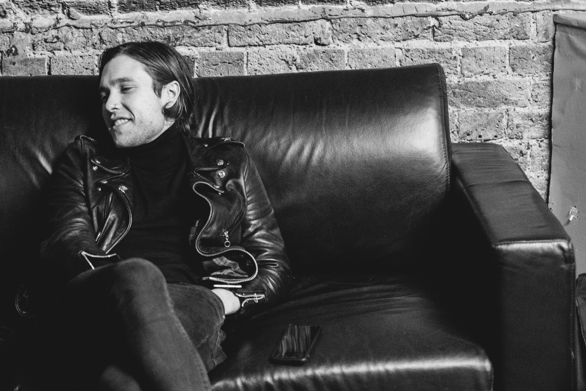 The Neighbourhood Heaven 101115 Laura Harvey 12