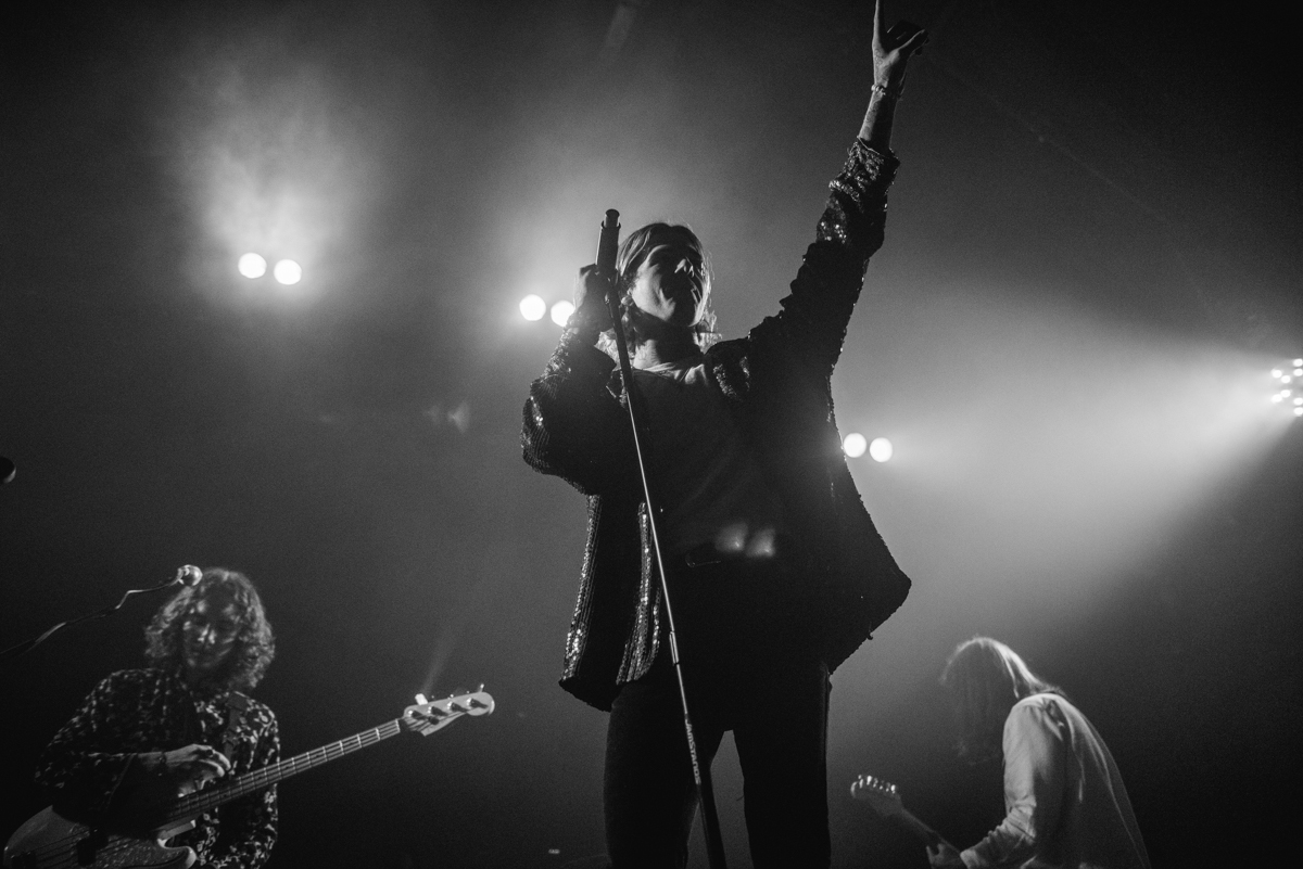 The Neighbourhood Heaven 101115 Laura Harvey 30