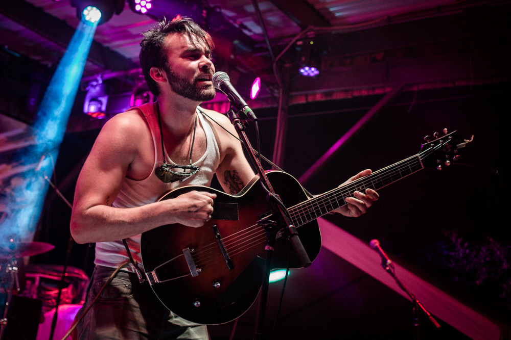 Shakey graves