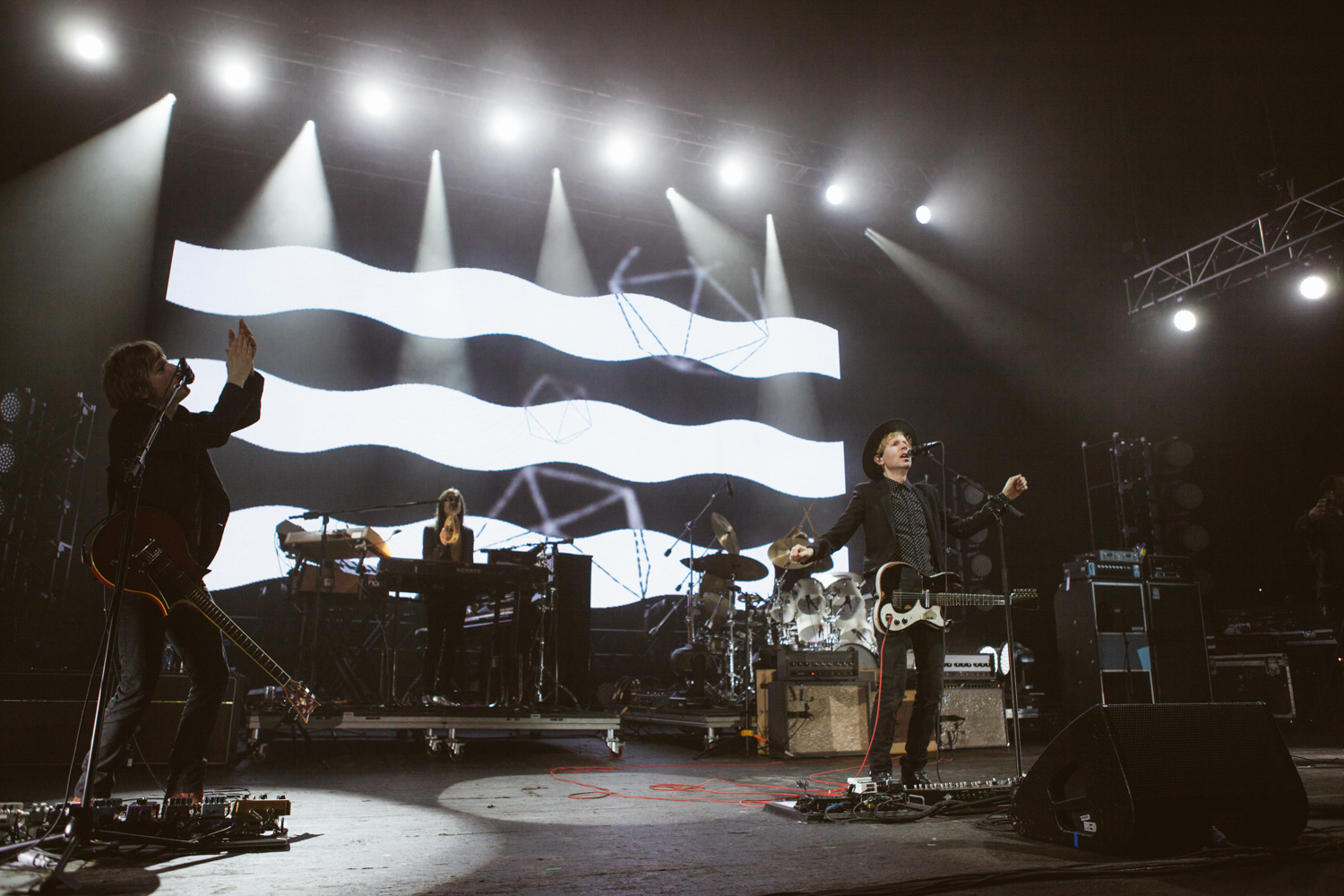 Beck Brixton Academy London 280616 16
