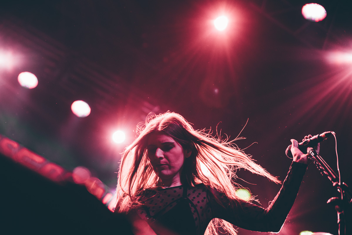 Best Coast Electric Factory Philadelphia 021716 Erika Reinsel 09