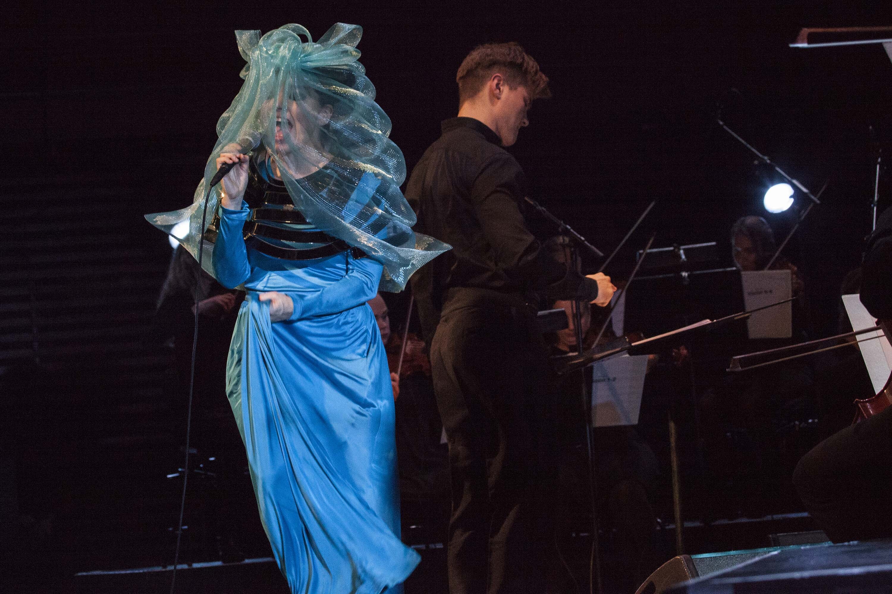 Bjork 11 05 2015 Photocredit Santiago Felipe 24