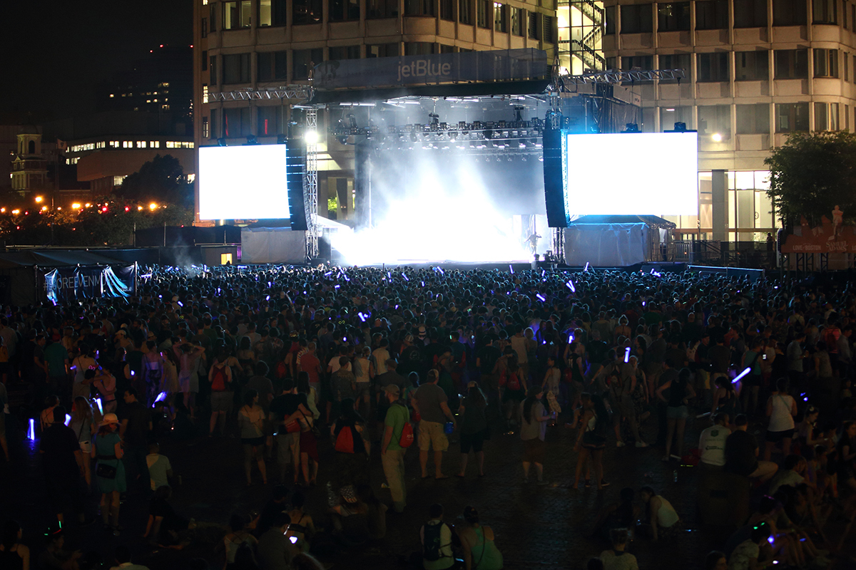 Site bostoncalling 0516 bc03 1