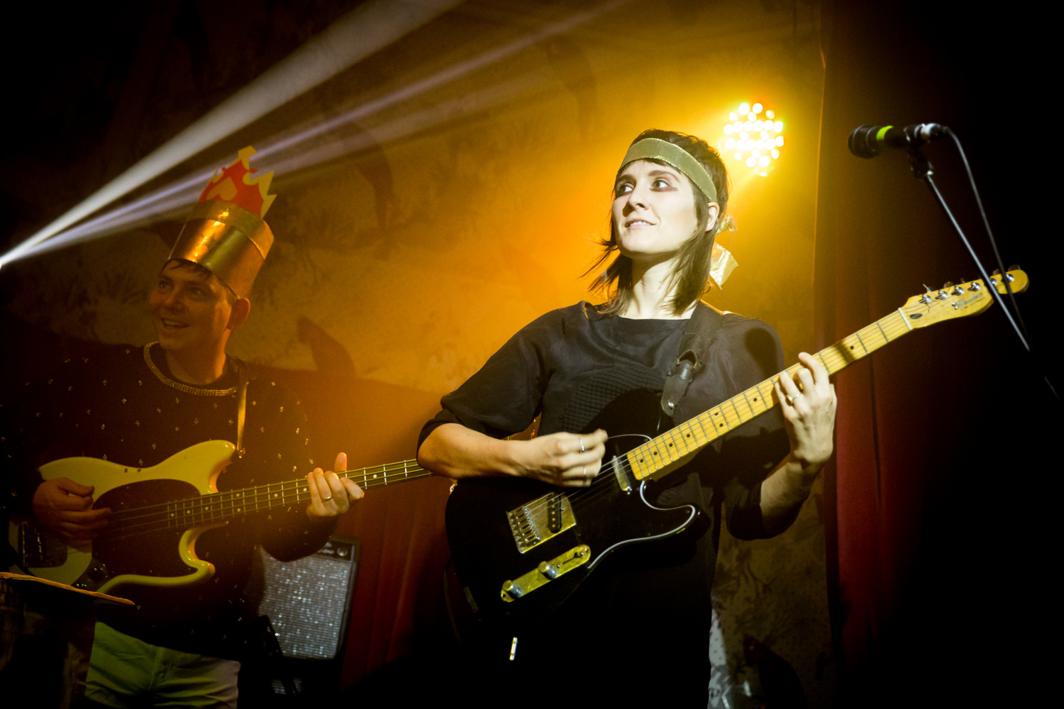 Cate Le Bon 13 Dec 2016 Manchester Mike Hughes 1