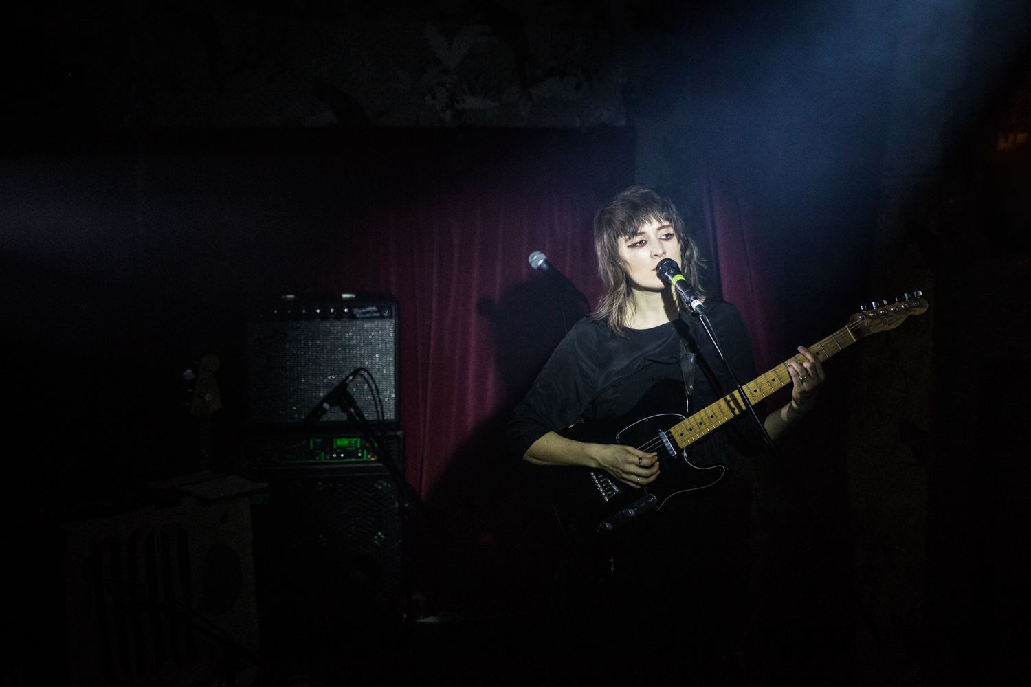 Cate Le Bon 13 Dec 2016 Manchester Mike Hughes 19