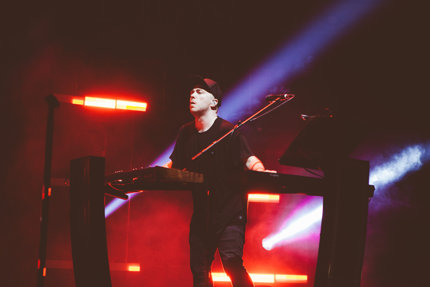 CHVRCHES Royal Albert Hall London 310316 JW 12