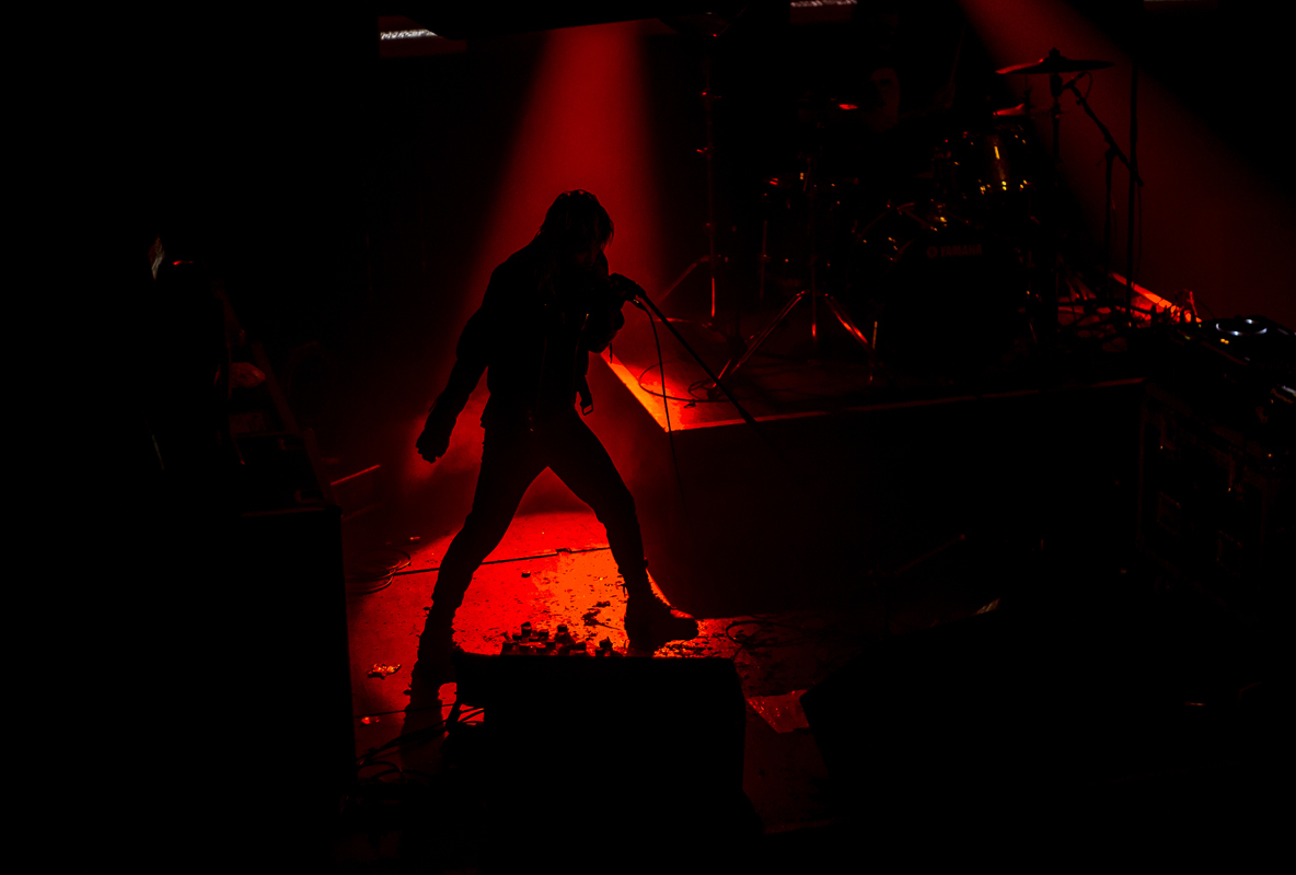 10 Crystal Castles Garage 07112016 davidmcandrew