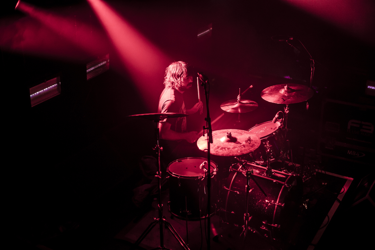 9 Crystal Castles Garage 07112016 davidmcandrew