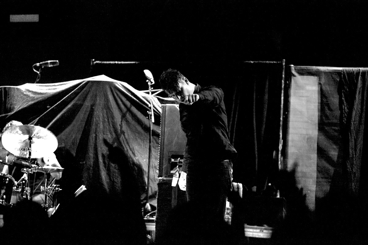 Deafheaven acllive 020816 andypareti 2