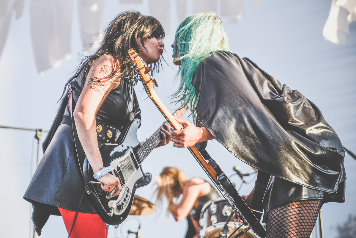 Death Valley Girls Desert Daze Festival Institute Of Mentalphysics Joshua Tree 10 14 16 Erika Reinsel 4