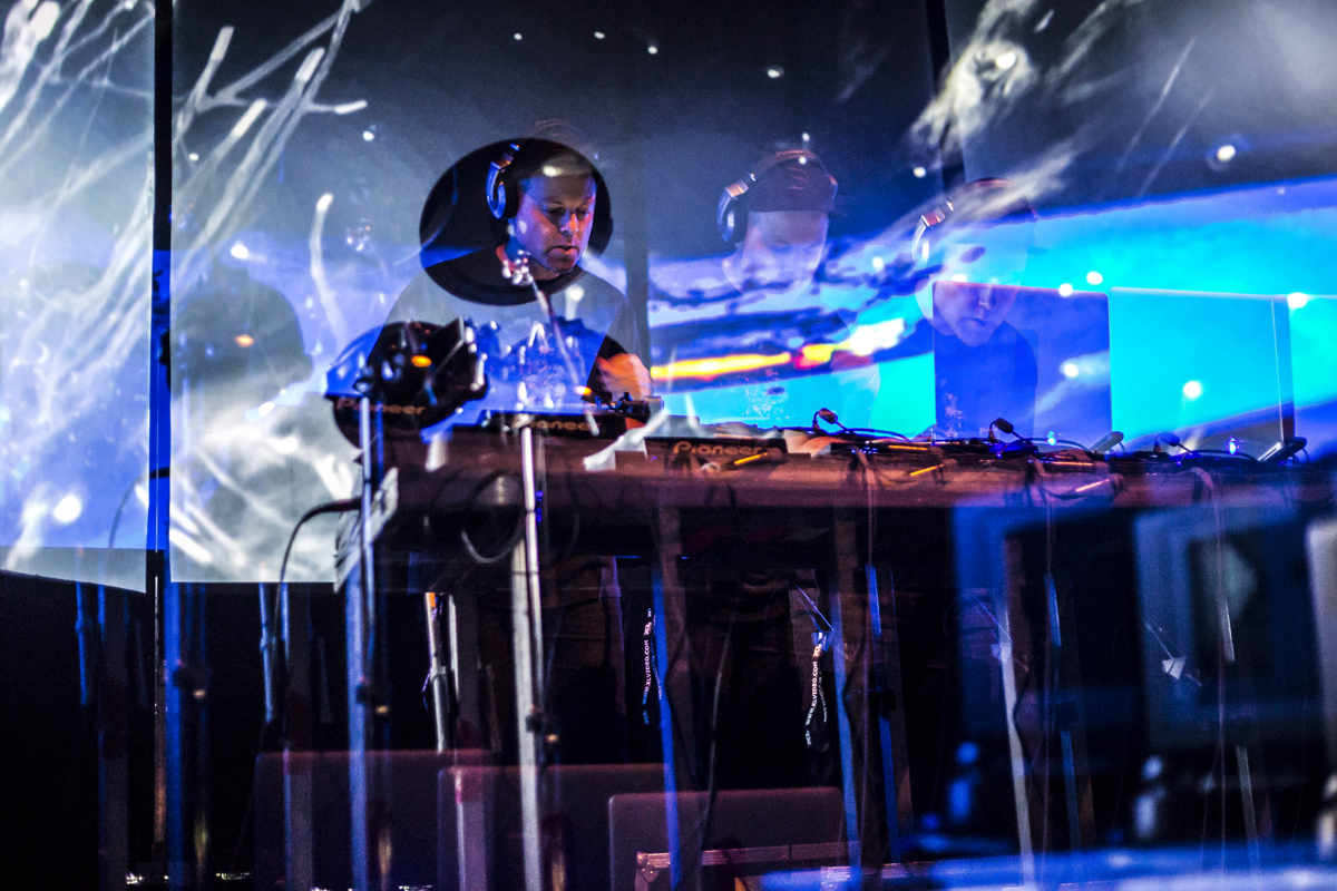 7 DJ Shadow O2 ABC 20072016 davidmcandrew