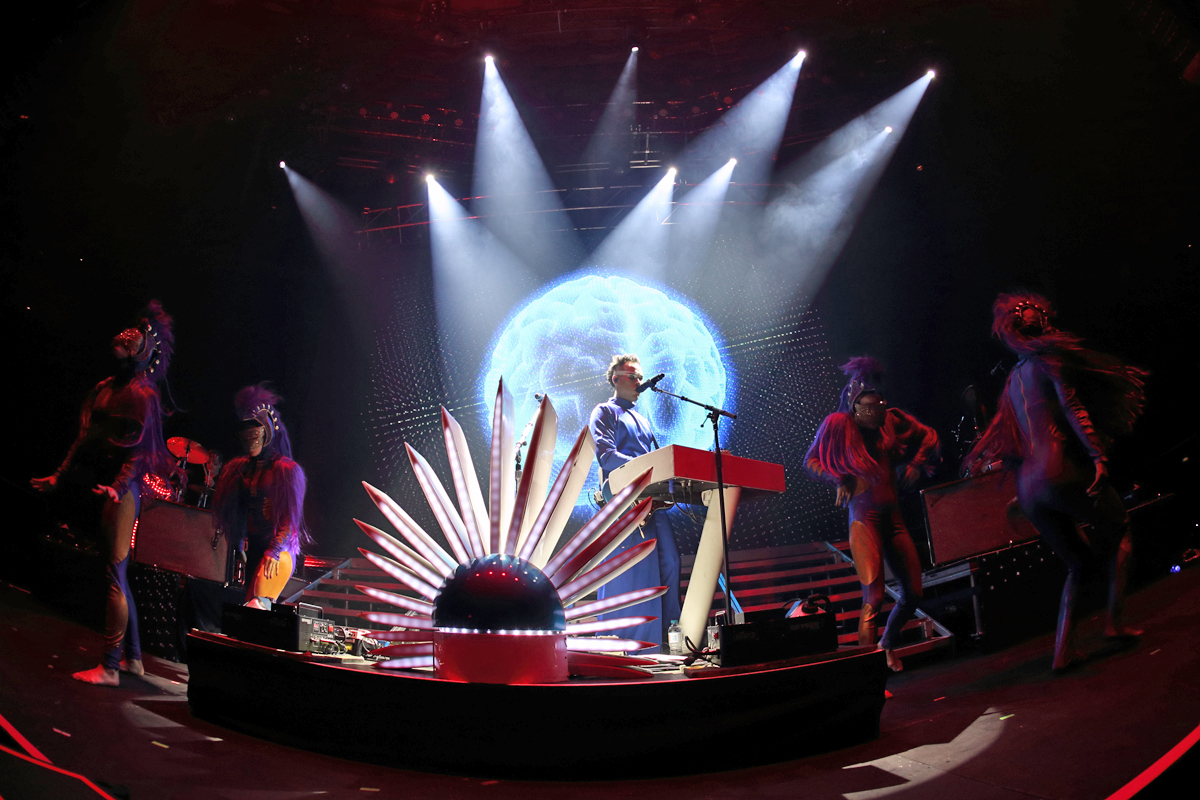 Empire of the sun rdn2016 bc04