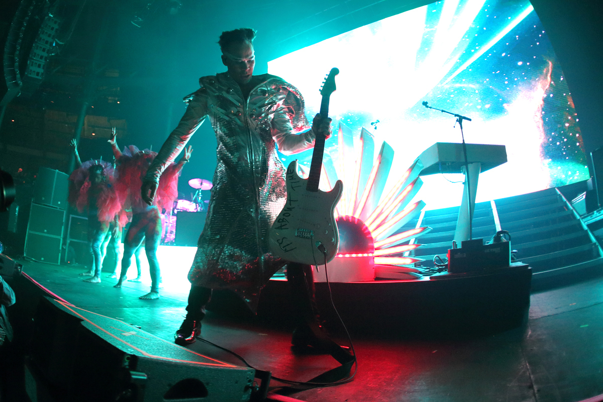 Empire of the sun rdn2016 bc12