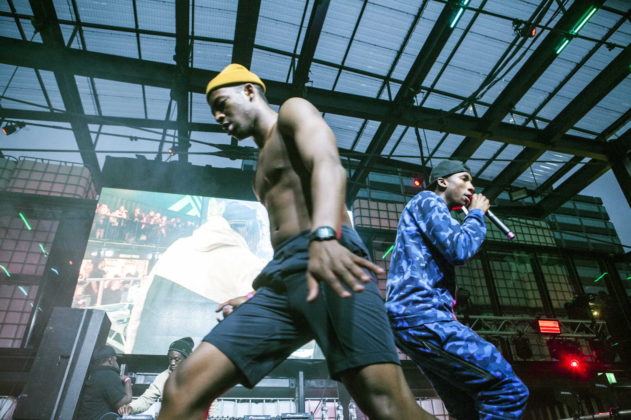 Elf Kid Boxpark Croydon Eskimo Dance Keiler 291016 17