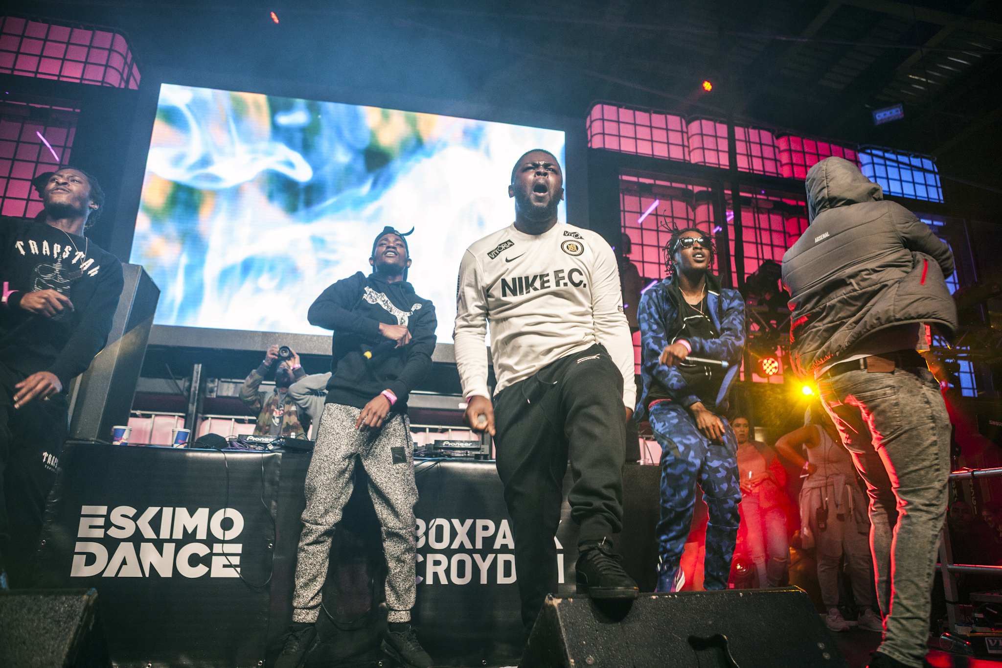 Section Boyz Boxpark Croydon Eskimo Dance Keiler 291016 10