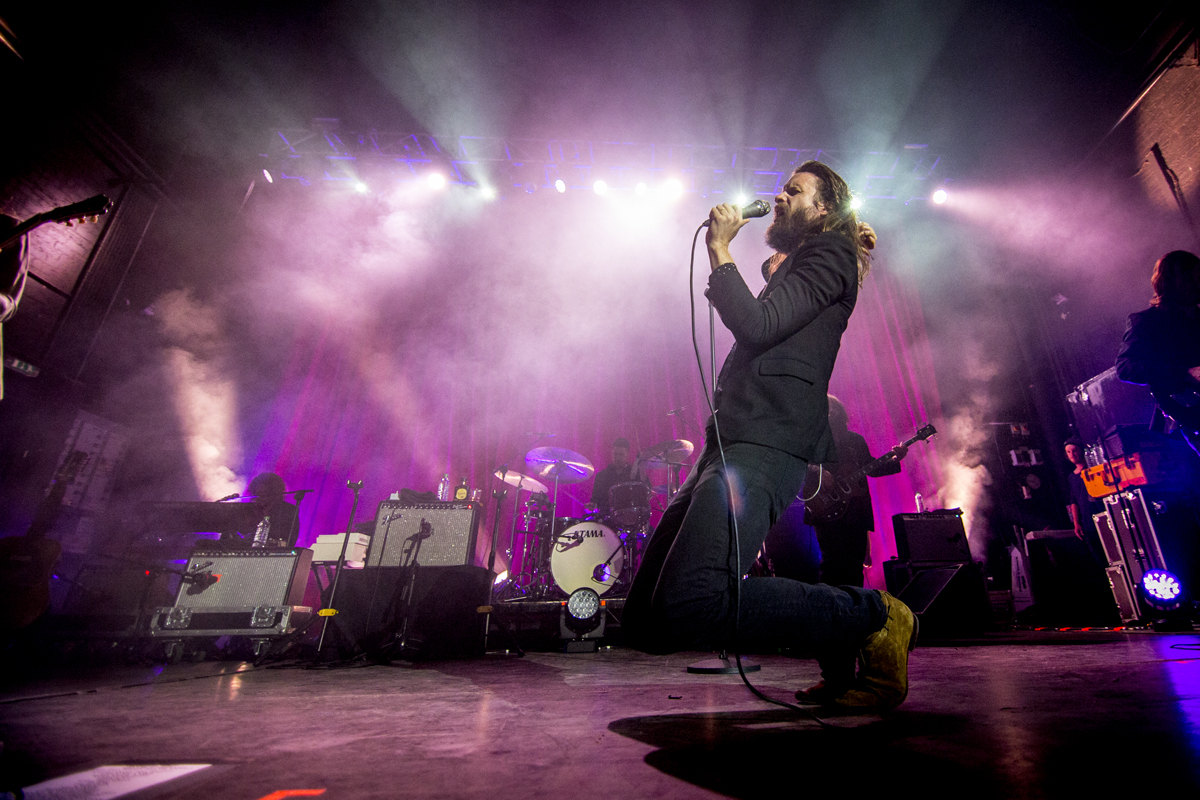 Fatherjohnmisty o2academyglasgow 120516 matthewmcandrew 011