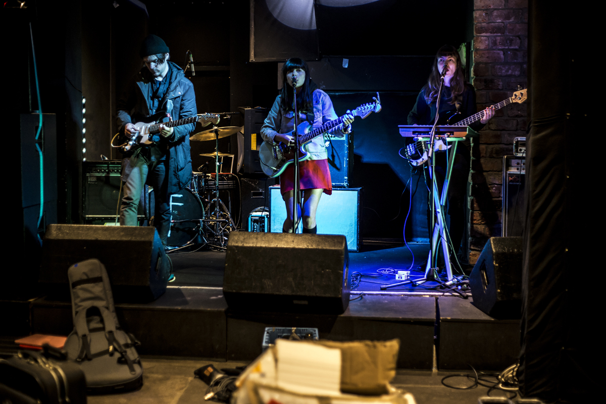 Fear of Men Hug and Pint 05042016 davidmcandrew 011