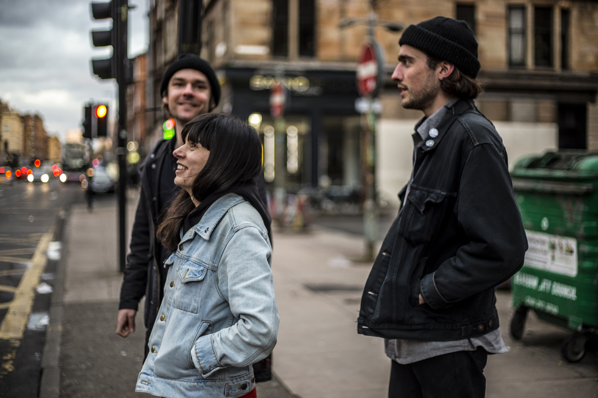 Fear of Men Hug and Pint 05042016 davidmcandrew 019