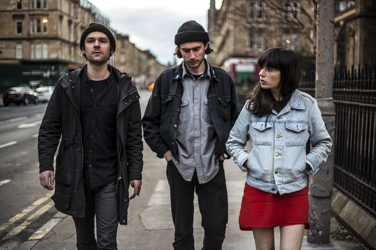 Fear of Men Hug and Pint 05042016 davidmcandrew 027