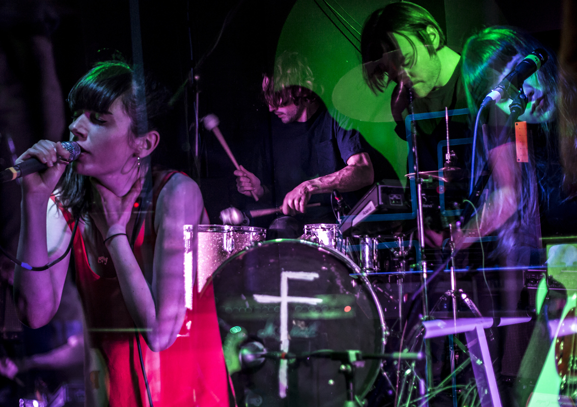 Fear of Men Hug and Pint 05042016 davidmcandrew 045