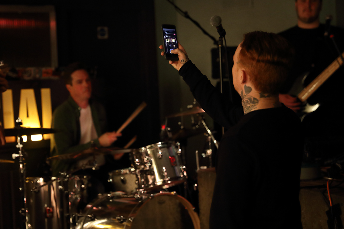 Frankcarter social27916 bc06